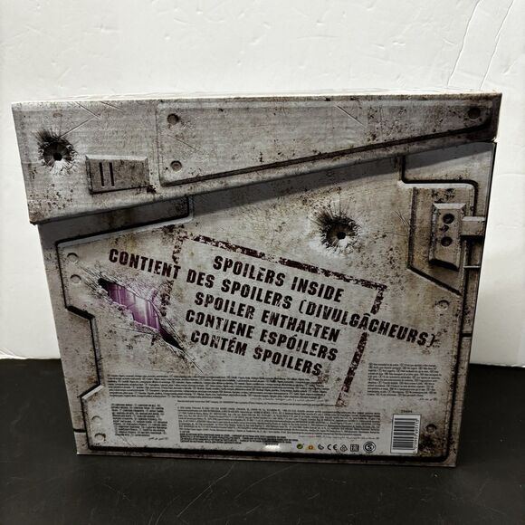 Transformers Ultra Magnus WFC War for Cybertron Netflix Spoiler Box NEW - Picture 2 of 4